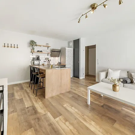 Apartment Vauban - Au Calme - Parking/terrasse Rennes